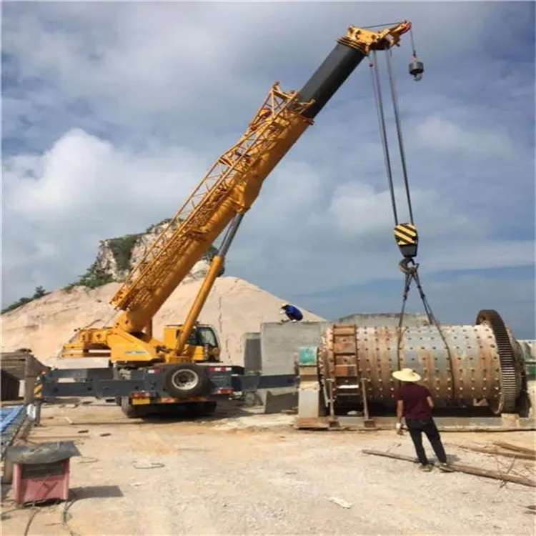 石棉吊车的运输费用是否包含在租赁费用中